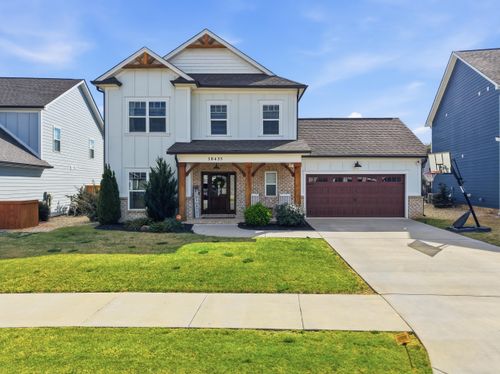 10435 Magnolia Farm Dr, Apison, TN, 37302-1726 | Card Image