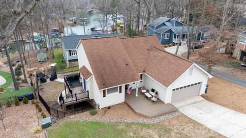 1170 Molokai Dr, Tega Cay, SC, 29708-8580 | Card Image