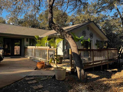 1217 County Road 132b, Kingsland, TX, 78639-3951 | Card Image