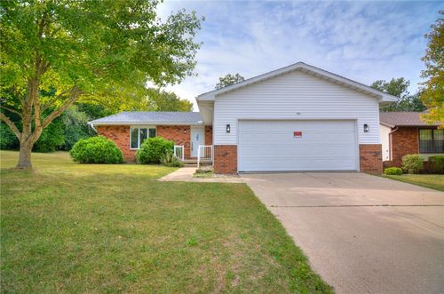933 W Frank Dr, Decatur, IL, 62526-1232 | Card Image