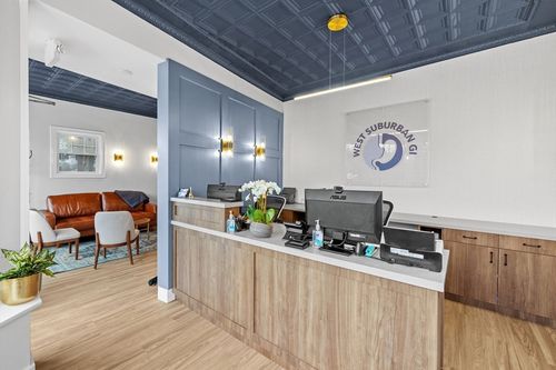 14 Main St, Southborough, MA, 01772-1614 | Card Image