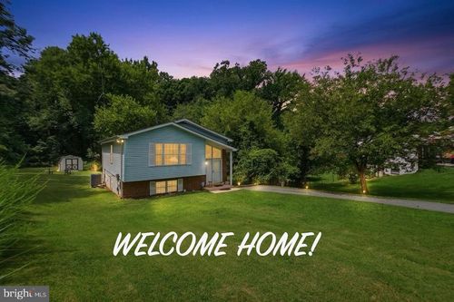 5121 S South Barnaby Road, Temple Hills, MD, 20748 | Card Image