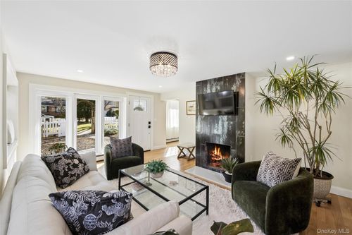 58 Cove Dr, Sound Beach, NY, 11789-2029 | Card Image