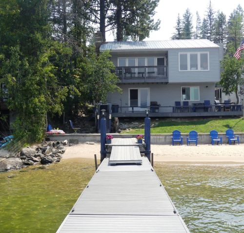 325A W Lake Street, McCall, ID, 83638 | Card Image