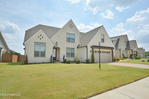 13511 Birch Bnd, Olive Branch, MS, 38654-1484 | Card Image