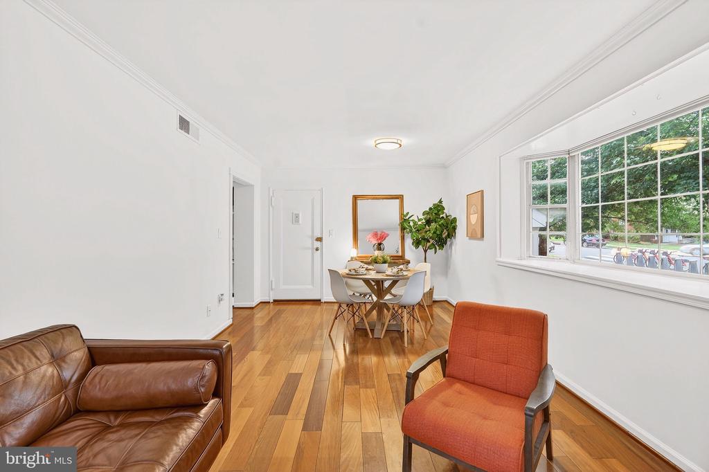 Residential in FALLS CHURCH 4