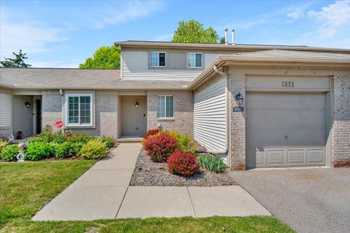 6921 Deerhurst Dr, Westland, MI, 48185-6987 | Card Image