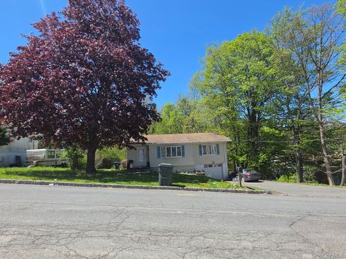 2 San Marcos Dr, Monroe, NY, 10950-2012 | Card Image