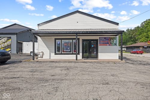 1710 Hospital Dr, Martinsville, IN, 46151-1802 | Card Image