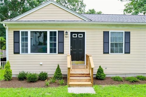 521 10th Ave, Woonsocket, RI, 02895-4077 | Card Image