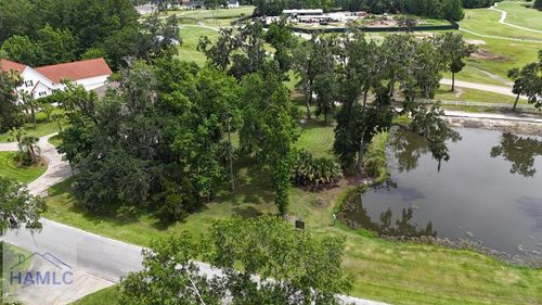 370 Oak Grove Island Dr, Brunswick, GA, 31523-8917 | Card Image