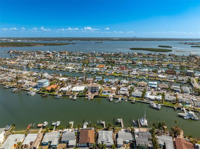 513 S Bayshore Dr, House other with 2 bedrooms, 2 bathrooms and null parking in MADEIRA BEACH FL | Image 22