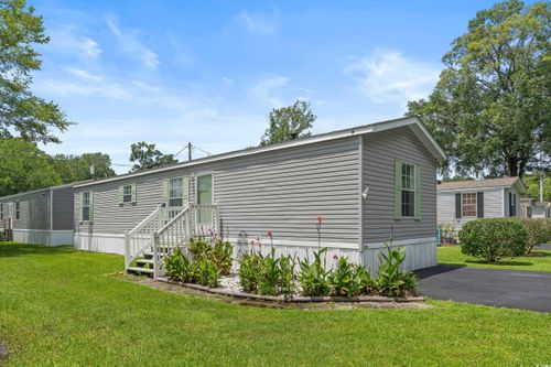 904 Periwinkle Pl, Myrtle Beach, SC, 29577-5270 | Card Image