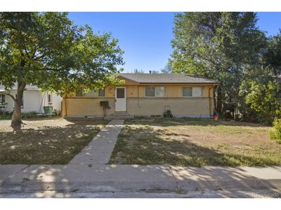 1325 Iola St, House other with 6 bedrooms, 2 bathrooms and null parking in Aurora CO | Image 2