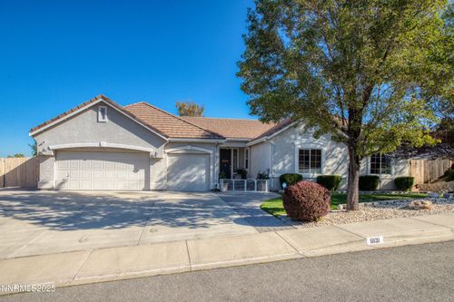 6131 Mia Vista Dr, Reno, NV, 89502-9104 | Card Image