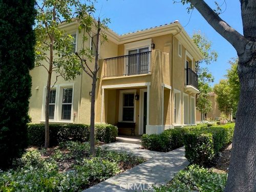 215 Groveland, Irvine, CA, 92620-2826 | Card Image