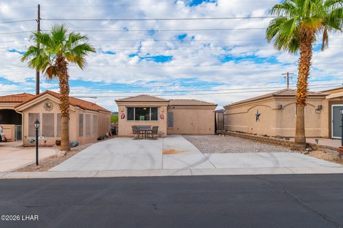 1905 Victoria Farms Rd, Lake Havasu City, AZ, 86404-8535 | Card Image
