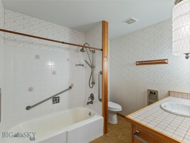 106 Two Bumps Loop E, House other with 3 bedrooms, 2 bathrooms and null parking in Ennis MT | Image 33