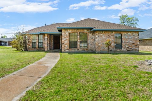 3501 Canton St, Greenville, TX, 75402-6213 | Card Image