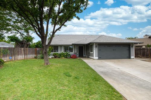 16924 Sebastian Way, Esparto, CA, 95627-2018 | Card Image