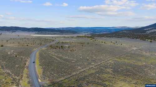 33800 Se Tackman Rd, Prineville, OR, 97754-9519 | Card Image