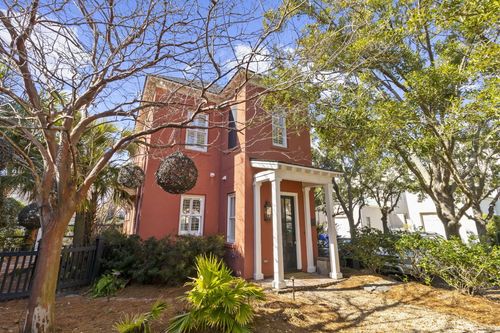 34 Krier Ln, Mount Pleasant, SC, 29464-6643 | Card Image