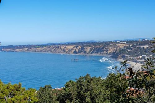 1641 Crespo Dr, La Jolla, CA, 92037-3845 | Card Image