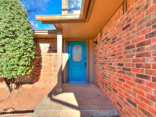 113 Woodbridge Cir, Edmond, OK, 73012-4507 | Card Image