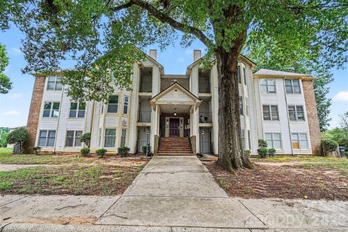 6260-6260 Rosecroft Dr, Charlotte, NC, 28215-3681 | Card Image