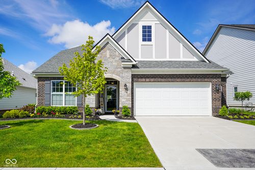 2250 Somerset Dr, Franklin, IN, 46131-9225 | Card Image