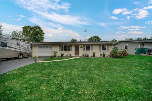 424 Salt Creek Pkwy, Valparaiso, IN, 46385-8112 | Card Image