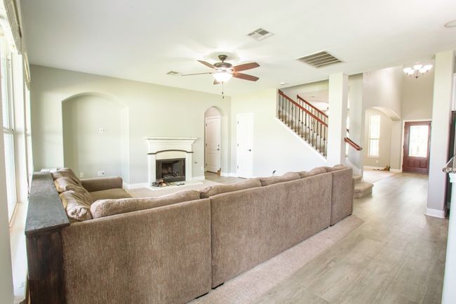 350 Mcgarity, House other with 5 bedrooms, 3 bathrooms and 4 parking in Kyle TX | Image 11