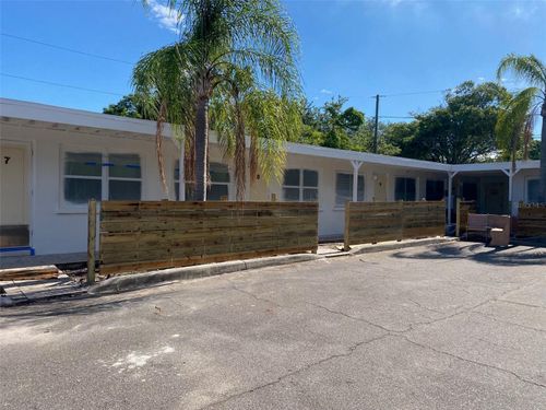 apt-9-2035 Edgewater Dr, CLEARWATER, FL, 33755-1053 | Card Image