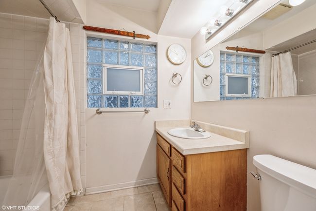 UNIT-1 - 3236 N Leavitt St, Home with 1 bedrooms, 2 bathrooms and null parking in Chicago IL | Image 9