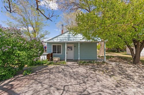 1879 Highland Ave E, Twin Falls, ID, 83301-7923 | Card Image