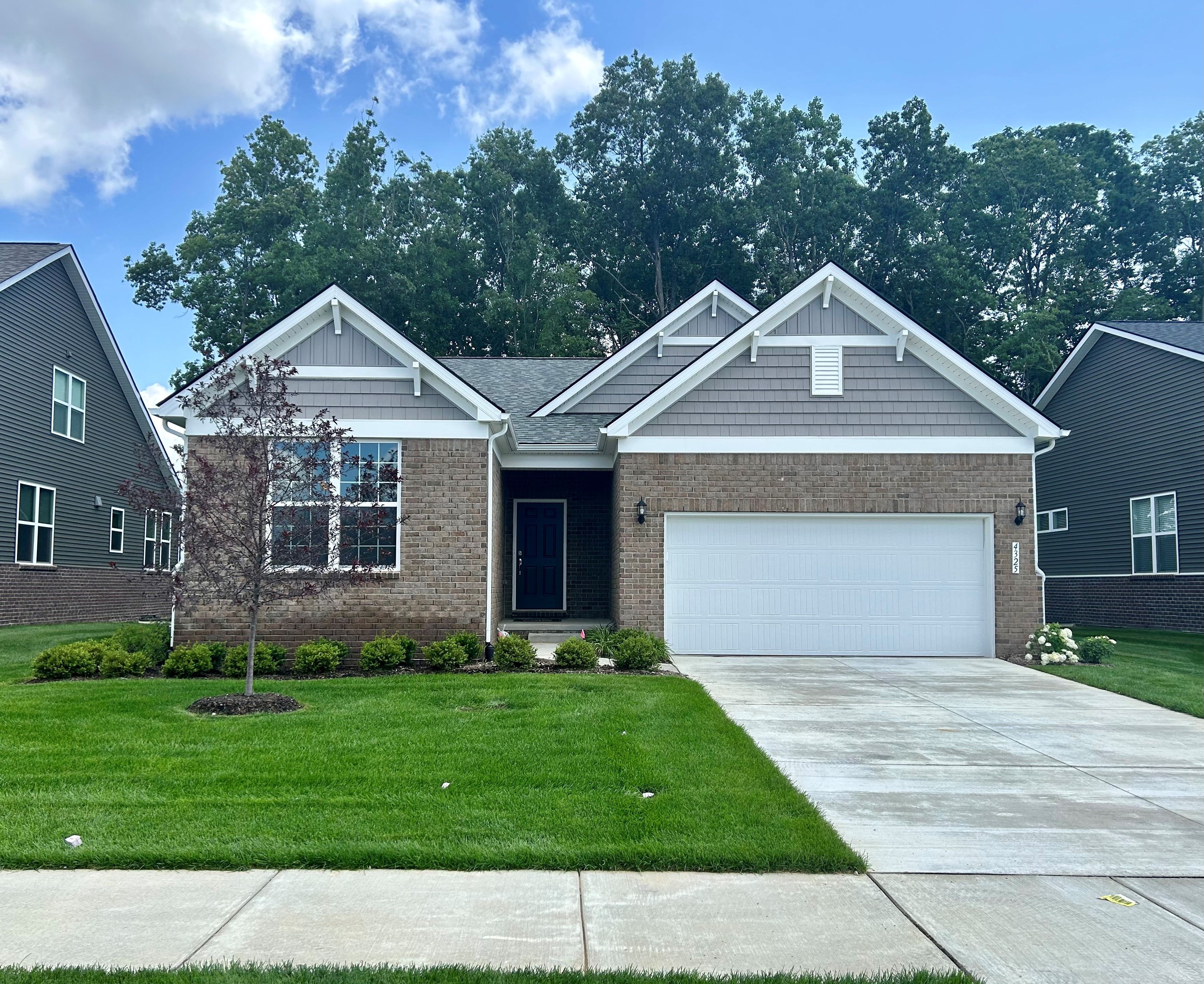 Avery Rd, Lake Orion, MI 48359