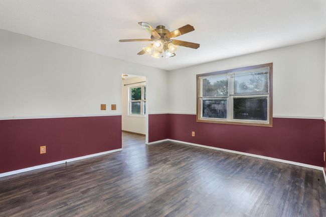 807 Country View Dr, Home with 3 bedrooms, 1 bathrooms and null parking in Philo IL | Image 7
