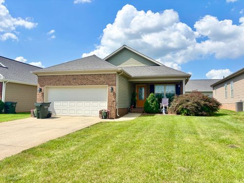 102 Saddlebrook Ct, Hopkinsville, KY, 42240-7908 | Card Image