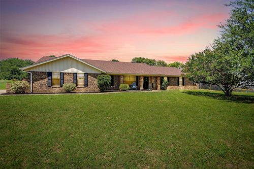 2720 Hill Ln, Cleburne, TX, 76031-7860 | Card Image