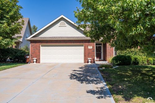 6204 Berando Ct, Lawrence, KS, 66049-5024 | Card Image