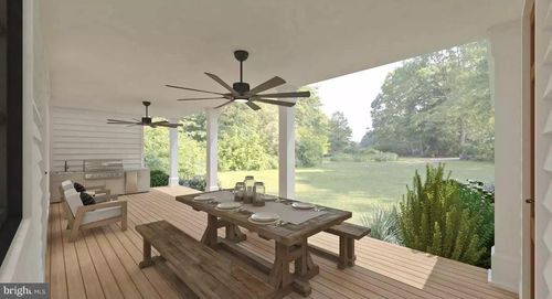 1 S Hanover St, CARLISLE, PA, 17013-3307 | Card Image