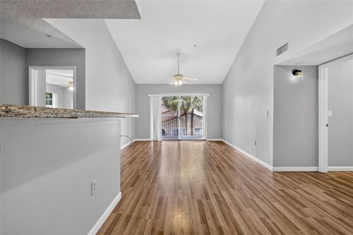 304-7808 Sonoma Springs Cir, Lake Worth, FL, 33463-7948 | Card Image