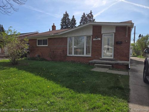 29607 Howard Avenue, Madison Heights, MI, 48071 | Card Image