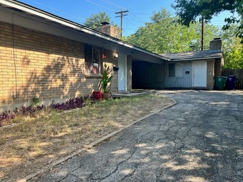 b-1706 Brittany Blvd, Austin, TX, 78745-2805 | Card Image