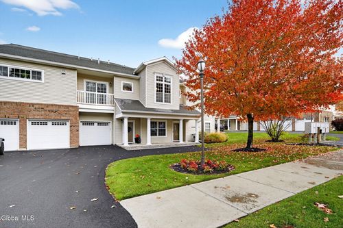 807 Vly Point Dr, Niskayuna, NY, 12309-1654 | Card Image