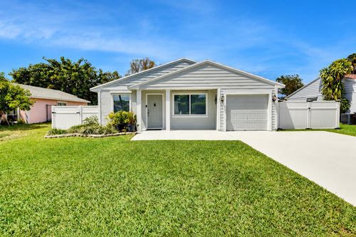 8379 Garden Gate Pl, Boca Raton, FL, 33433-7604 | Card Image