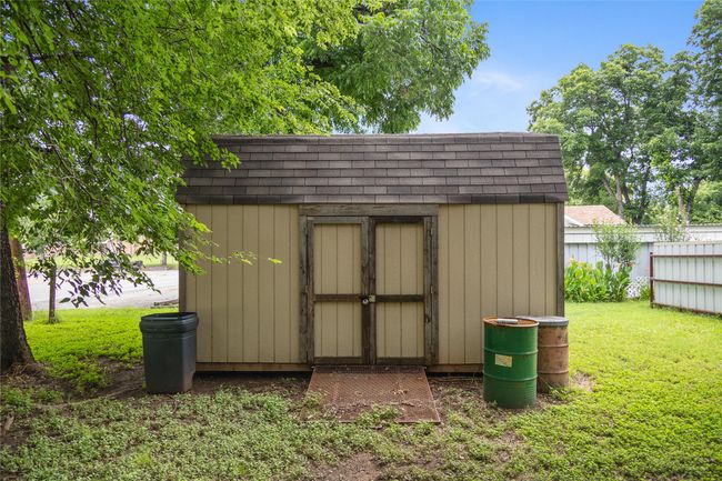 701 S Austin St, House other with 2 bedrooms, 1 bathrooms and null parking in De Leon TX | Image 6