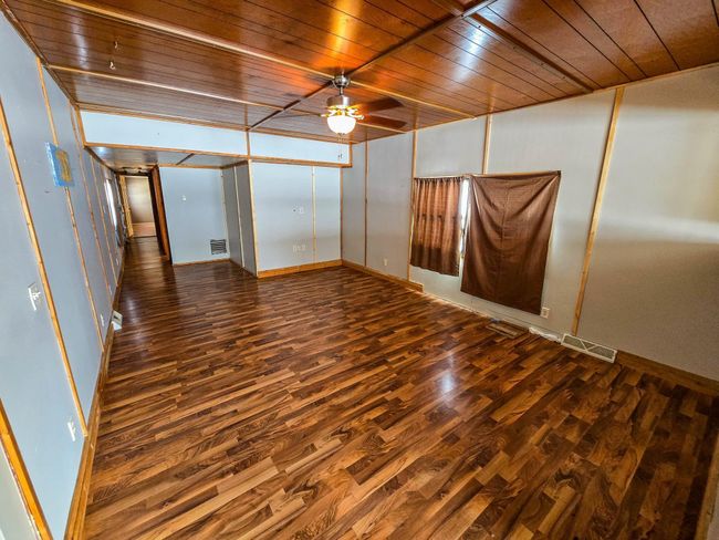 Living Room | Image 10