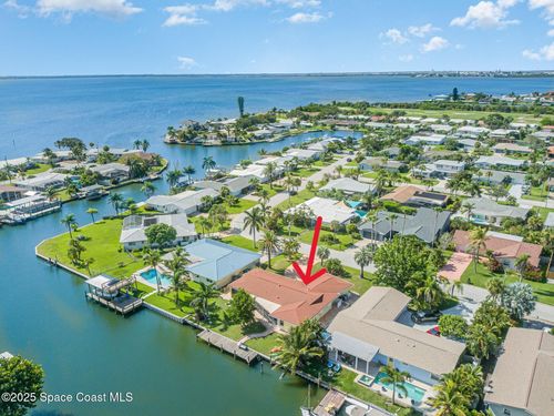 367 Dorset Dr, Cocoa Beach, FL, 32931-3809 | Card Image