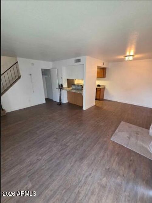 5233 N 42nd Dr, Phoenix, AZ, 85019-2405 | Card Image